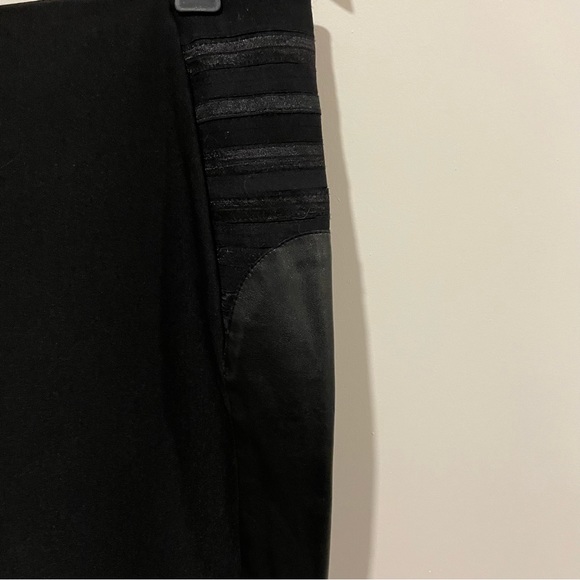 Faux Leather Detail Pencil Skirt - Picture 2 of 3